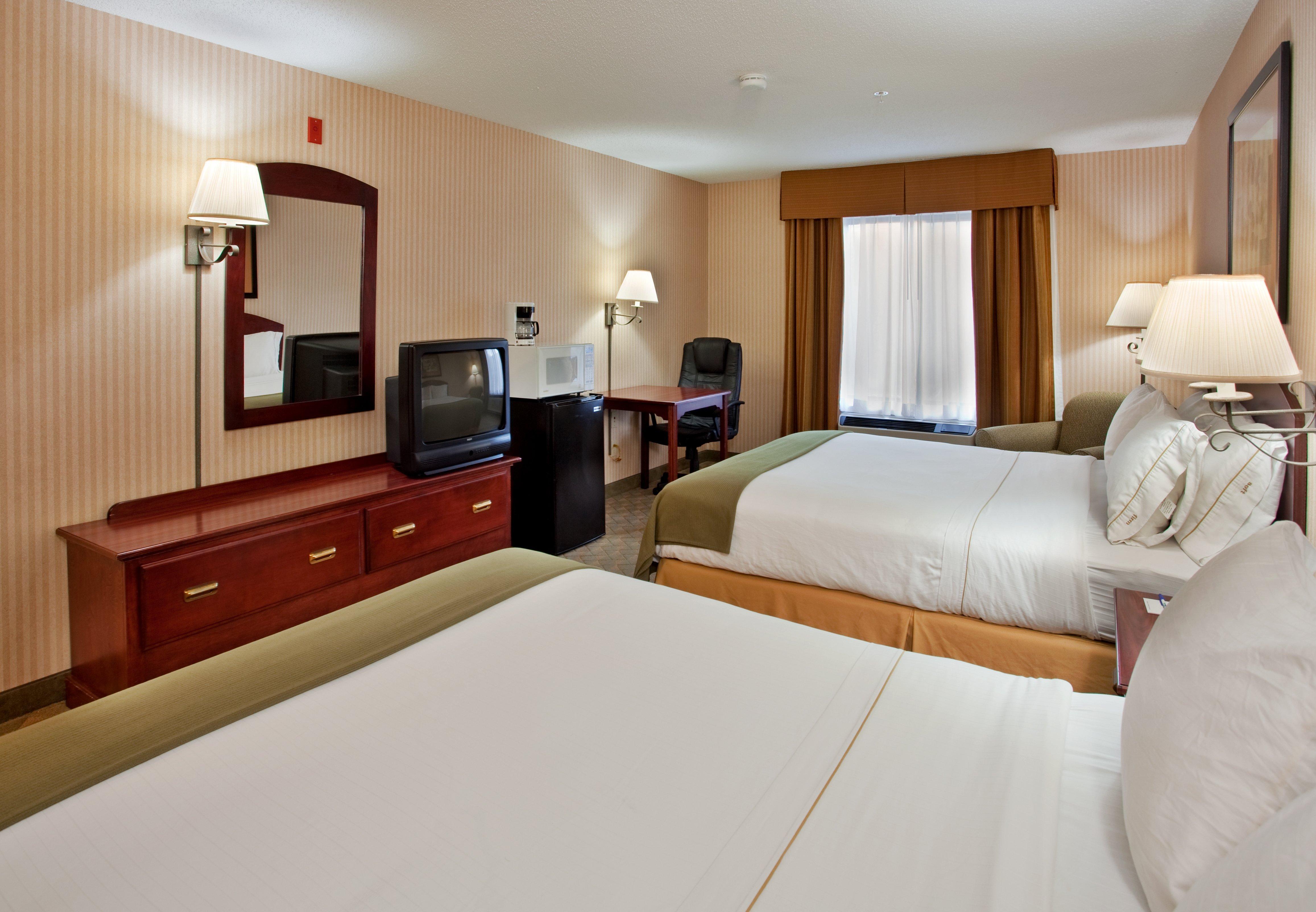 Spark By Hilton Lansing Екстериор снимка